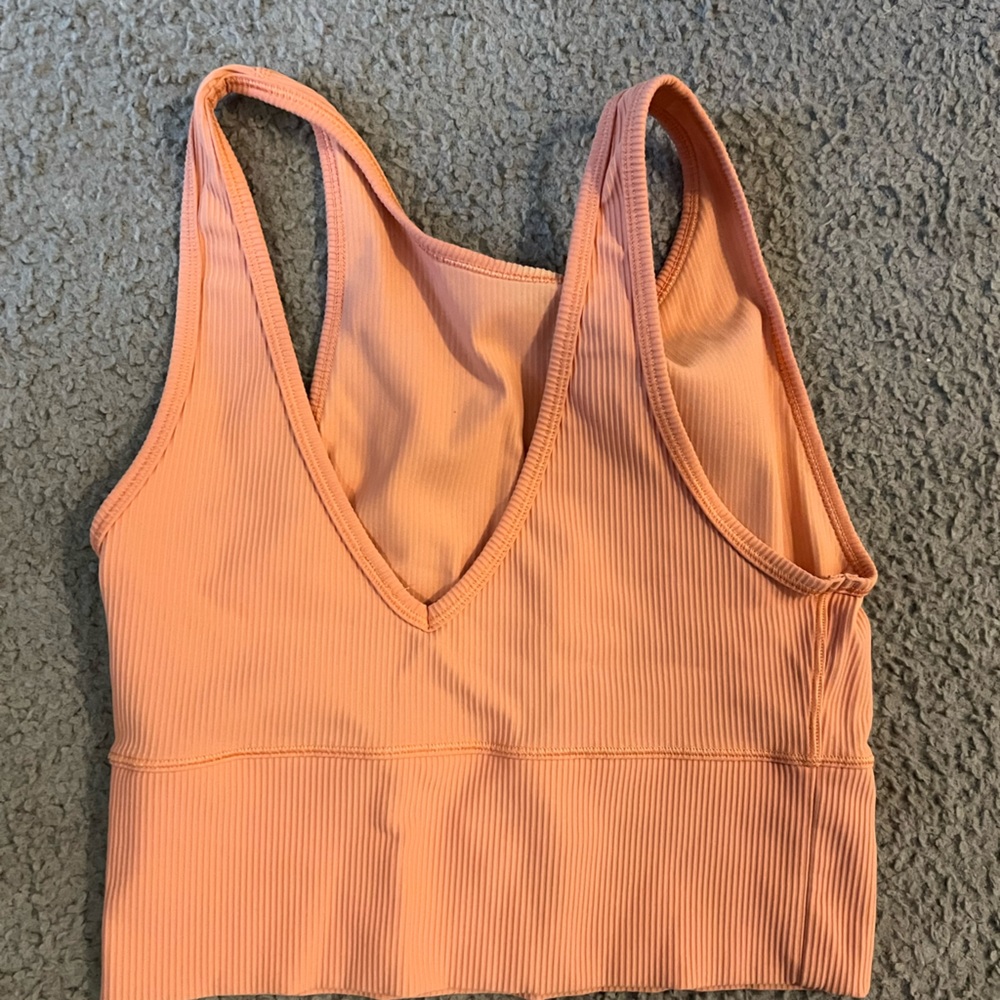 Lululemon Power Pivot Size 6
